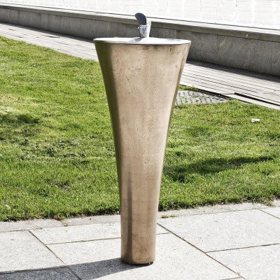 Zdrój miejski poidło pionowe wodopój 80x35 cm betonowy
